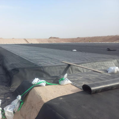 Продажа 0,5 мм HDPE геомембранный лист для больших пластиковых рыбных прудов фермы емкость резервуара 2м-8м
