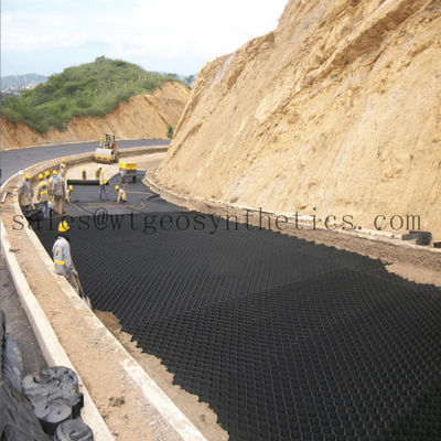 Пластиковые геоэлементы для защиты подъездов и склонов в строительстве парковочных мест в отелях