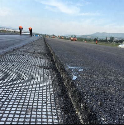 Биаксиальный полиэстер Geogrid 80-80 ПЭТ для твёрдости дорожного покрытия 0.2 мм-4 мм Толщина