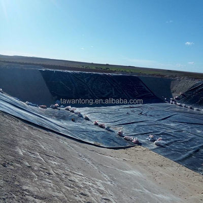 Гладкая геомембрана HDPE плотина Рыбный бак сельскохозяйственный пруд Liner Геомембраны 1 мм 2 мм