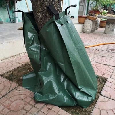 Система капельного орошения для полива деревьев, экономия воды и поддержка развития корней