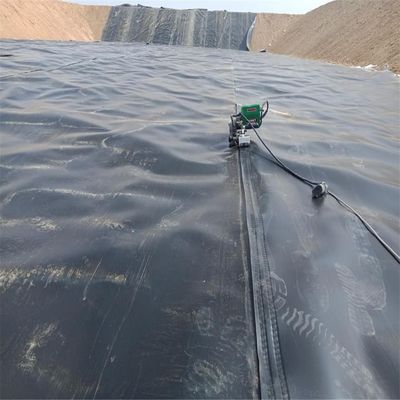 Рабочая группа по созданию геомембраны из HDPE с грубой поверхностью, продувание пленки 1,0 мм для водонепроницаемой облицовки дамбы