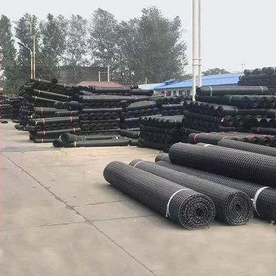 30kn/M Черная биаксиальная пластмассовая георешетка для подъезда к медным розам Сертифицирован CE/ISO9001