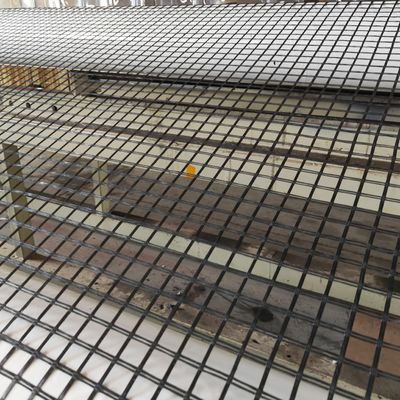 Полиэстерная биаксиальная геосетка с сертификацией CE/ISO9001 Размер сетки 25 мм*25 мм